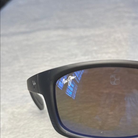 New in Box Maui Jim KANAIO COAST MJ0766-002 Black Wrap Sunglasses Blue Hawaii - Picture 7 of 10